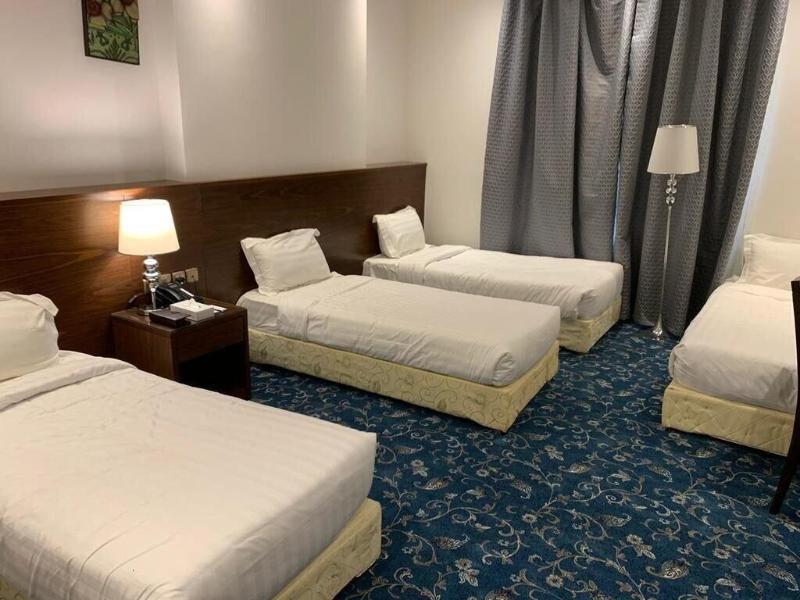 Zaha Hotel 3*