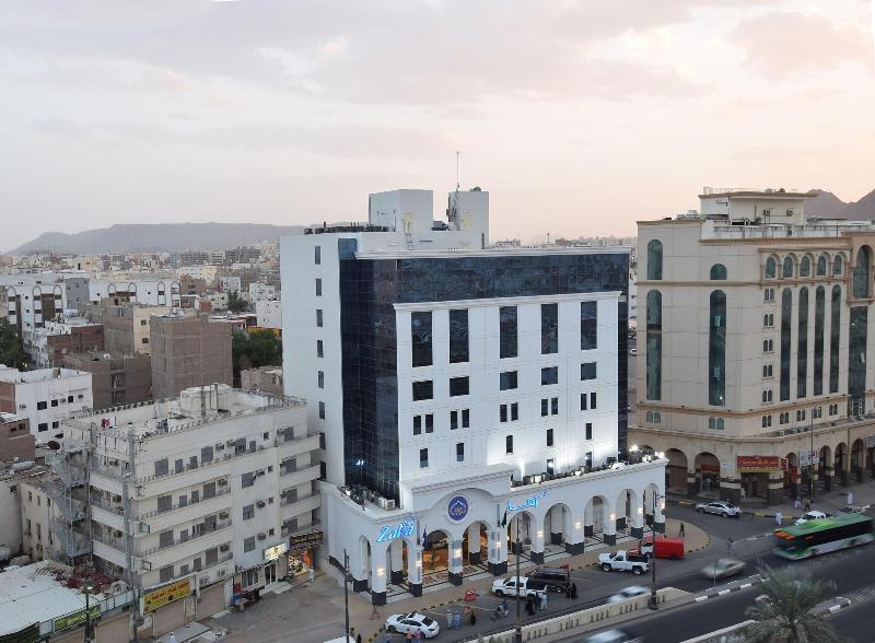 Zaha Hotel 3*
